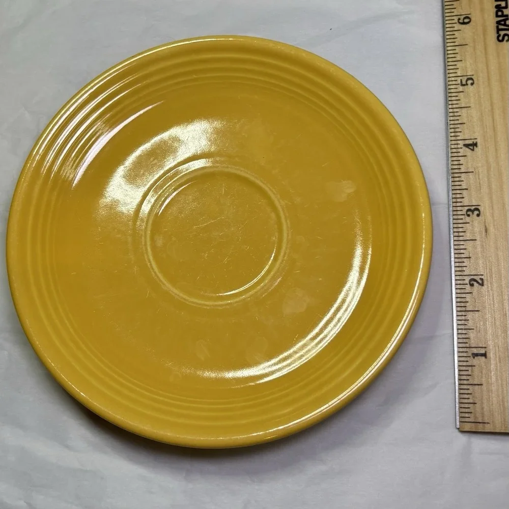 Homer Laughlin Genuine Fiesta‎ Ware YELLOW Saucer plates 6
